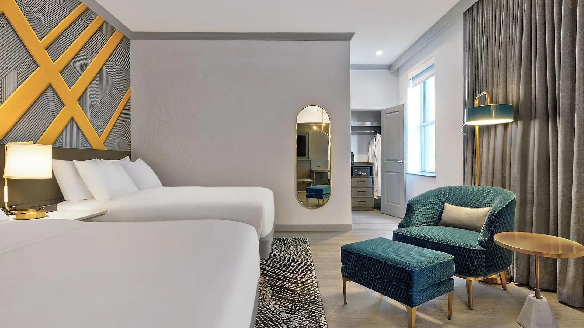 **** Hotel Le Meridien St. Louis Downtown United States